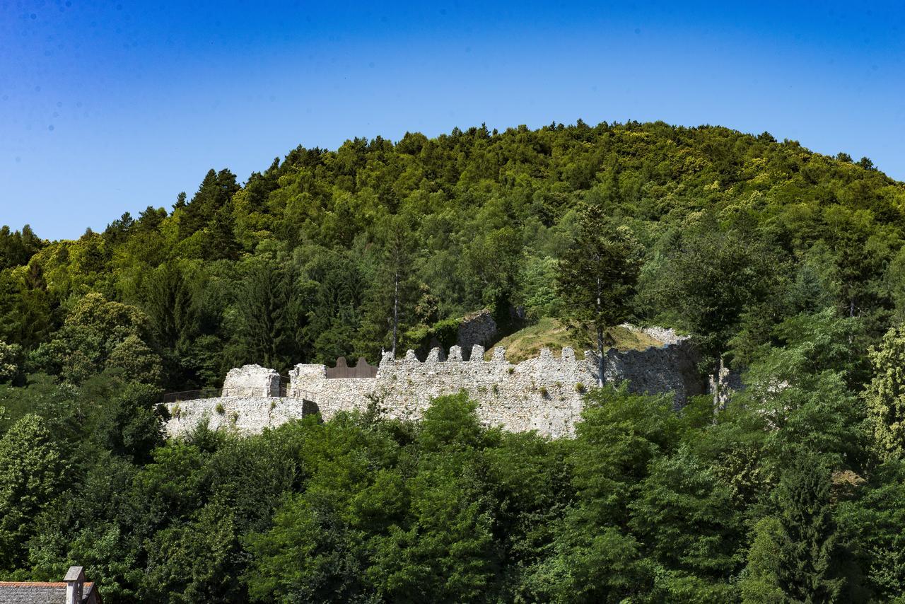 Отель Miramonti Calizzano Экстерьер фото